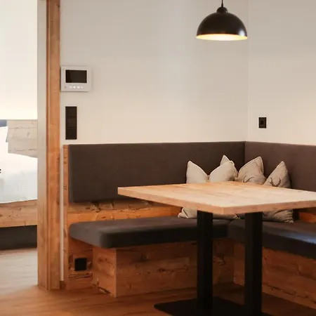 Johann Apartment *