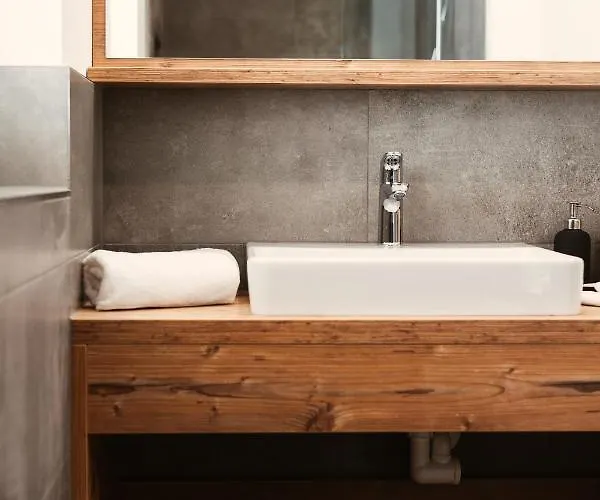 Johann Апартаменты